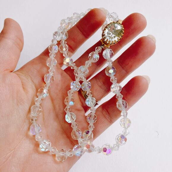 VTG Mid Century AB Crystal Necklace Faceted Glass Beads 1960s Gold Tone Clasp - Picture 2 of 9